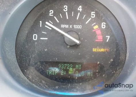 2000 Buick Lesabre Custom from USA, damaged, VIN 1G4HP54K8Y4136139